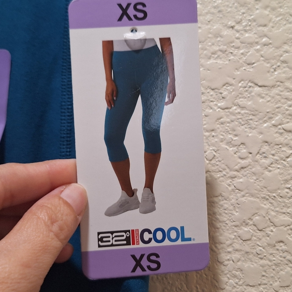 32 Degrees Women’s Cropped Tight - Picture 5 of 6